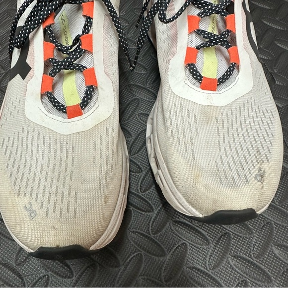 On Cloud Women's Cloudmonster Running Shoes, 10.5, Undyed-White Flame Orange - Picture 7 of 14